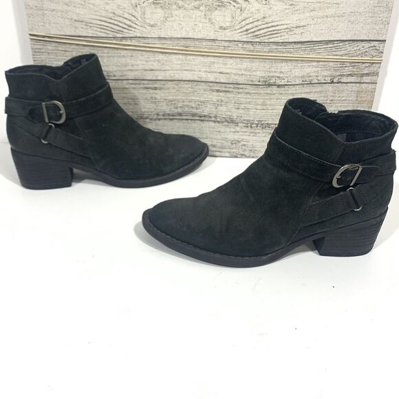 Børn Shoes - BORN Jorgette Suede buckle Strap Bootie Size 9.5 Women’s